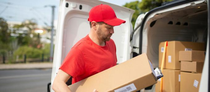 Parcel delivery becomes more efficient and accurate